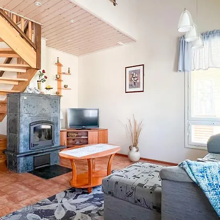 Lomahuoneisto Kalajoen Hiekat B 4 度假居 *