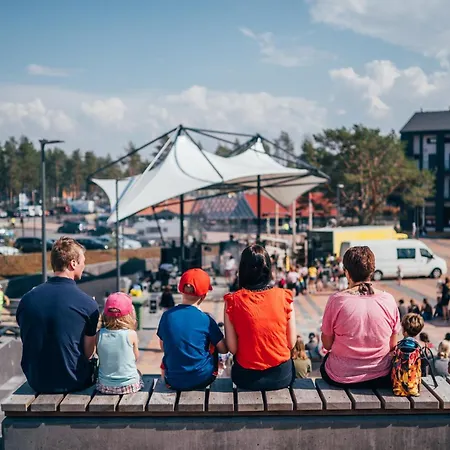 Lomahuoneisto Kalajoen Hiekat B 4 度假居 *